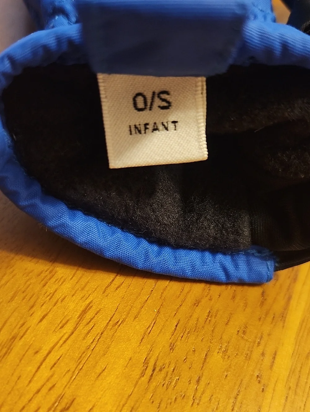 Infant Columbia Chippewa III Mittens NWOT